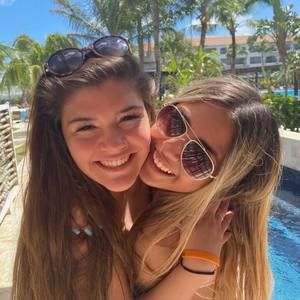 Meet your Posher, Josie